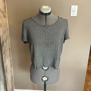 An American Eagle T-shirt.